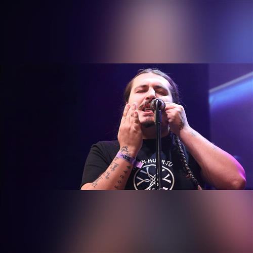 The Turtev Brothers a hostia