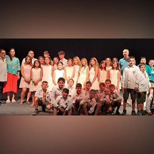 Slávnostný koncert - otvorenie festivalu/ rómskych talentov a deviatkakhere z Luniku 9 pod vedením Mariana Balogu