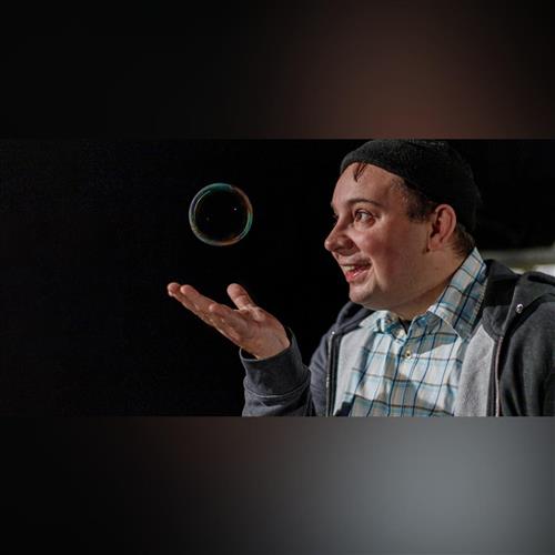 SAMKO TÁLE – Kniha o cintoríne | Divadlo RAMAGU